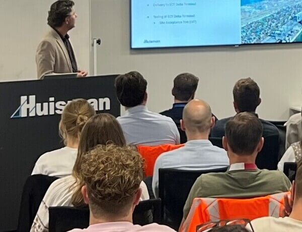 Jonge Waterbouwers visit Huisman in Schiedam